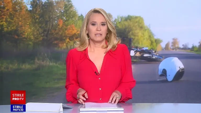 Un trecător i-a scos casca de protecție motociclistului care a murit în București, lucru nerecomandat în aceste situații