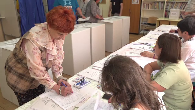 Alegeri 2024. Prezența femeilor în politica românescă, în scădere. Doar 10% dintre candidați au fost de sex feminin