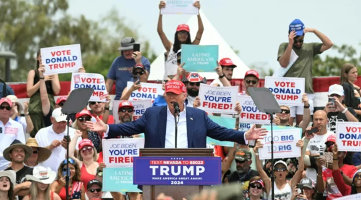 Şase persoane conduse la spital şi 24 îngrijite medical din cauza căldurii, la un miting al lui Trump la Las Vegas