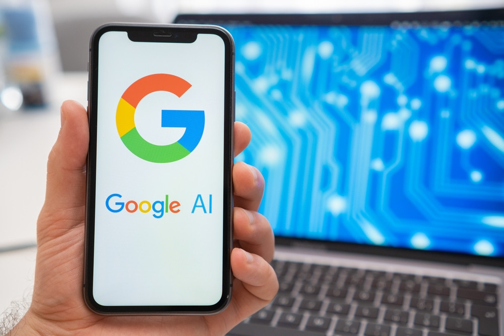 Google duce AI la un alt nivel. Demonstrație în România a "Proiectului Astra", asistentul universal futurist al companiei
