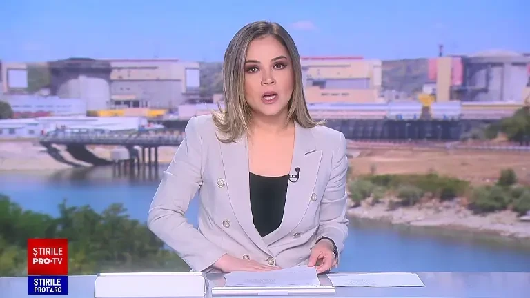 De la ce ar fi pornit incendiul de la centrala de la Cernavodă. Au intervenit peste 20 de pompieri