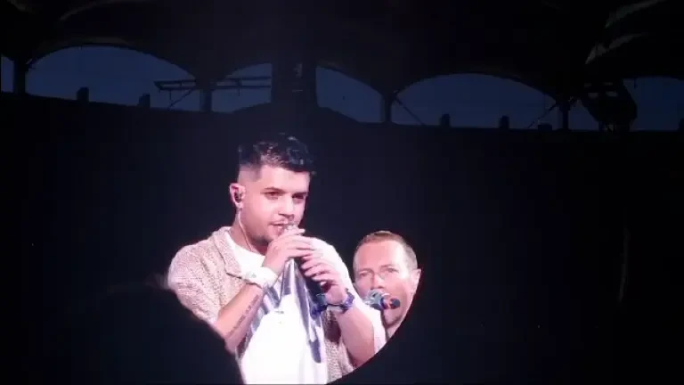 Manele la concertul Coldplay. Artistul care a cântat pe "Arena Națională". Reacție neașteptată a publicului | VIDEO