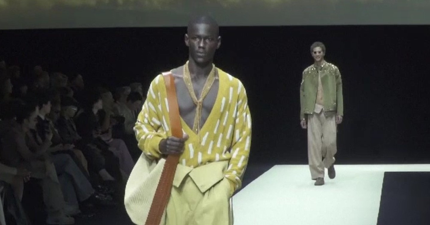 Giorgio Armani a prezentat o nouă colecție de haine bărbătești. Cuvântul de ordine: libertate