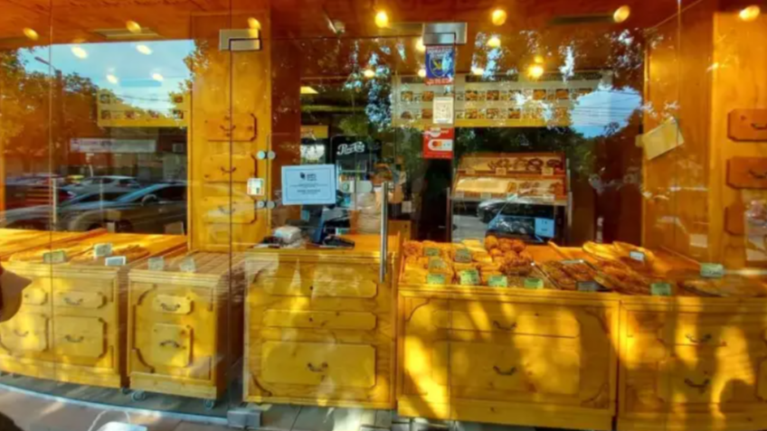 Gândaci şi muşte, găsite la o patiserie din Constanţa. Unitatea a fost închisă de Protecţia Consumatorilor