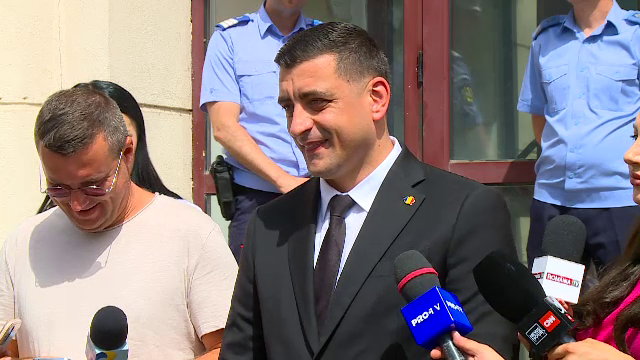 George Simion, din nou la Parchetul General: „Am venit pentru clarificări, pentru a-mi cere telefonul”