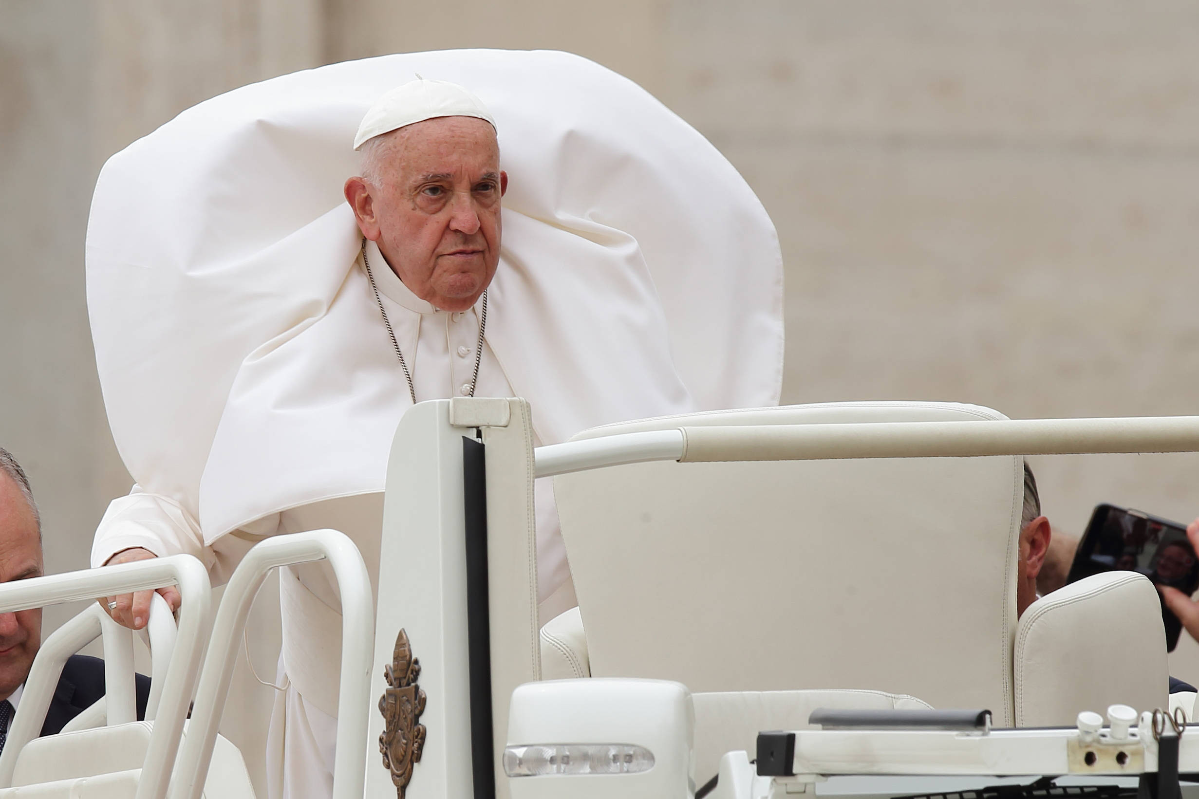 Călătorie Apostolică a Papei Francisc în Asia. Suveranul Pontif va susţine 16 discursuri şi trei liturghii