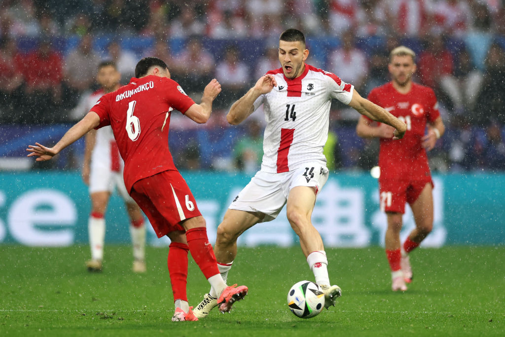 Selecţionata Turciei, criticată pentru un zbor cu avionul de doar 150 km unde este cantonată pe durata EURO 2024