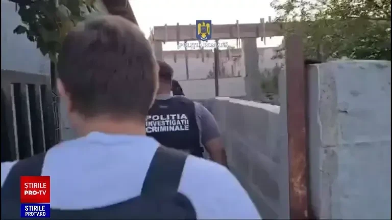 Un tânăr din Constanţa care se dădea drept femeie pe reţelele sociale a păcălit mai mulţi bărbaţi cu 42.000 de euro