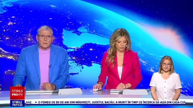 O femeie din Bacău a murit în timp ce încerca să iasă din casa cuprinsă de foc. „Era flacăra afară de 7 metri”