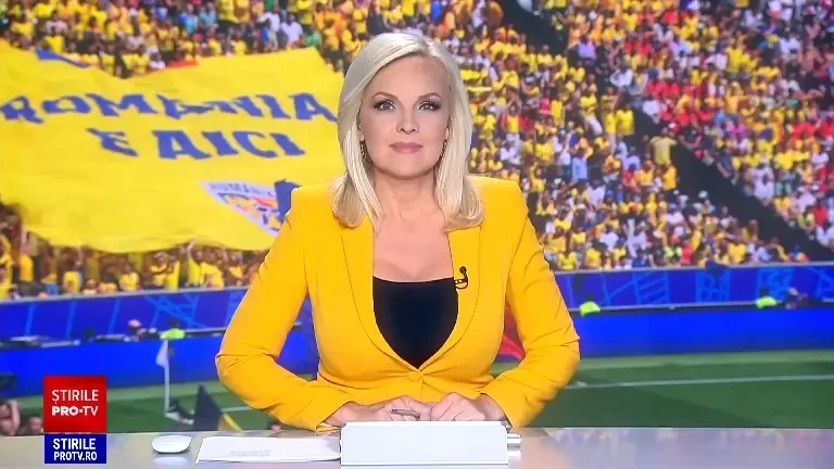 Andreea Esca și Mihai Bobonete, șefi de galerie pentru românii care mergeau la marele meci al României. ”Simți că trăiești”