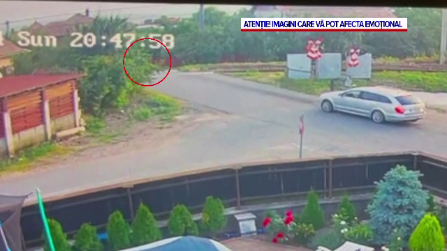 Un bărbat a fost spulberat de tren în Cluj când a traversat calea ferată fără să fie atent. VIDEO