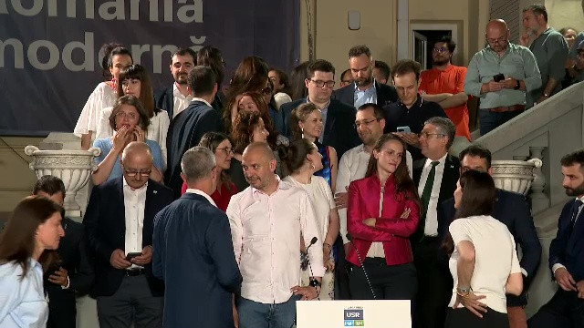 A început votul pentru alegerea noului președinte al USR: ”Este un restart, o repornire”