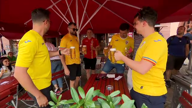 Suporterii naționalei au sosit deja în Frankfurt pentru a fi alături de tricolori la meciul cu Slovacia de la EURO 2024