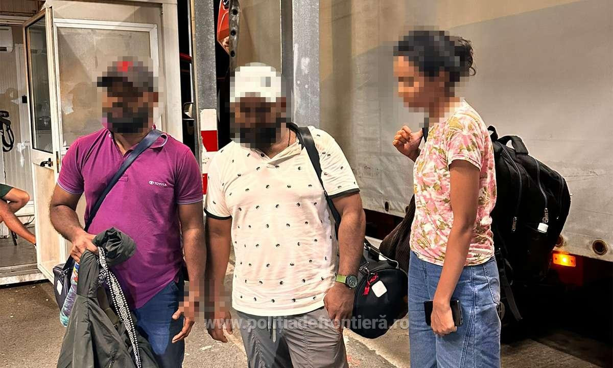 Un șofer voia să iasă cu camionul din țară, la Nădlac, dar polițiștii au descoperit ce transporta de fapt în cutii de carton