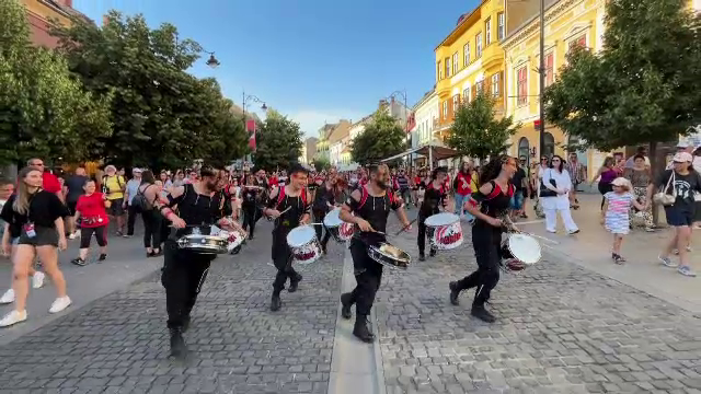 Festivalul Internațional de Teatru a transformat Sibiul într-o mare scenă. "A fost uimitor! Mulțimea este atât de frumoasă”