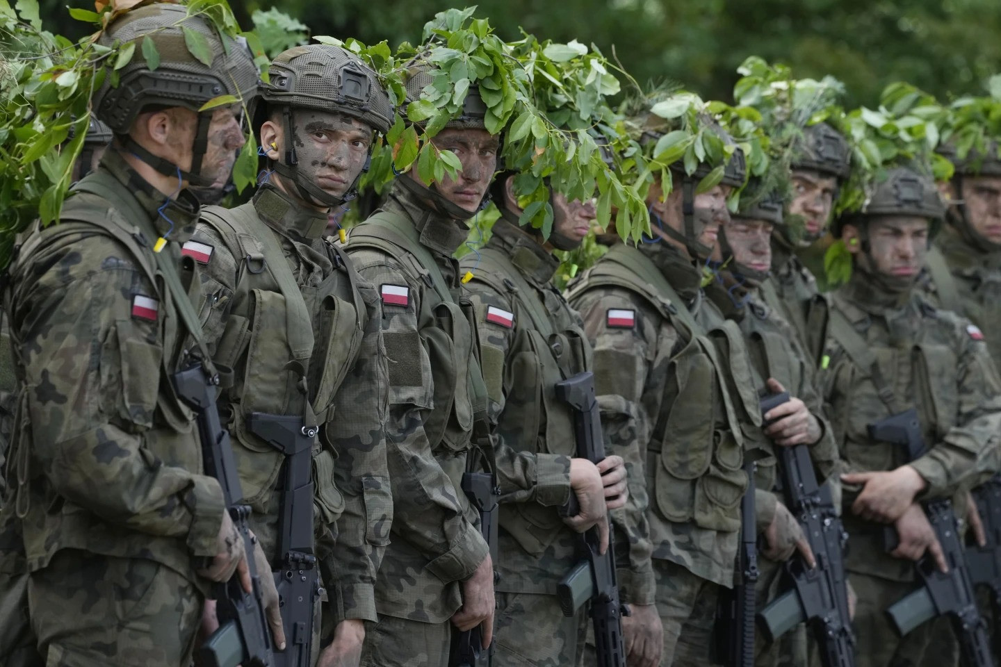 Polonia vrea ca 100.000 de voluntari să participe la antrenamente militare în 2027
