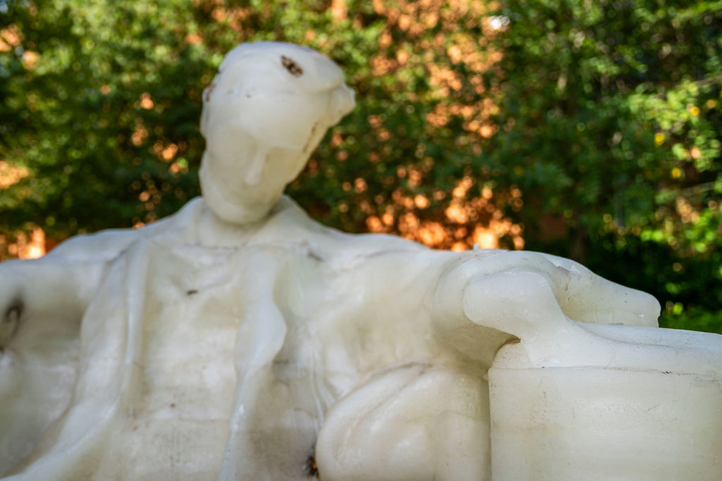 O statuie din ceară cu Abraham Lincoln s-a topit din cauza temperaturilor extreme | FOTO