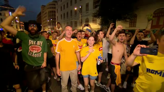 „Așteptam de 24 de ani această victorie”. Calificarea naționalei s-a sărbătorit cu cântece și emoție în Piața Universității