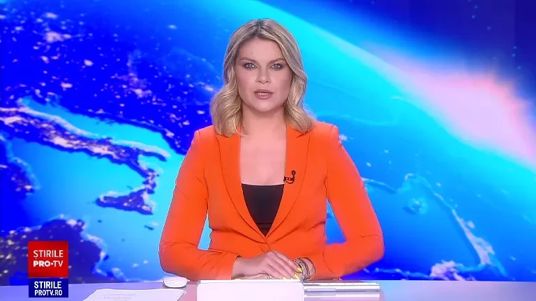 Studentul care i-a dat foc profesorului său a început să înjure după ce a fost prins. „Ia s******** p*** mă!”