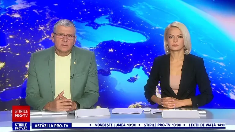 Clujul găzduiește unul dintre cele mai mari festivaluri de operă. Oamenii au stat și în picioare pentru a savura momentul