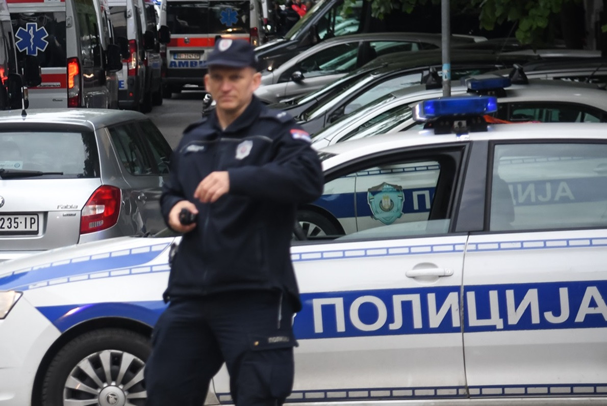 Atac armat la ambasada Israelului din Belgrad. Un bărbat a fost ucis