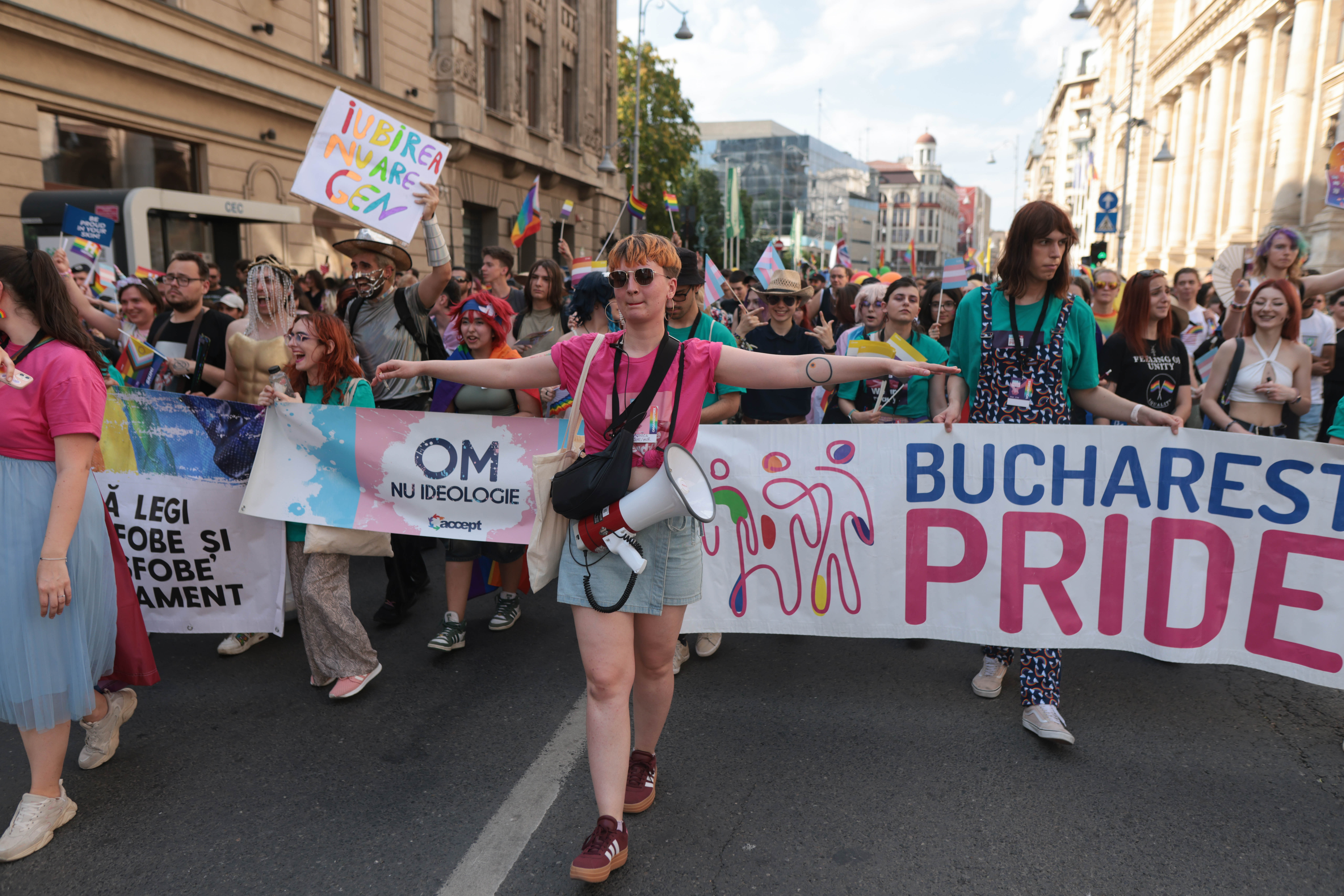 Cum s-a văzut marșul „Bucharest Pride” 2024. Românii au devenit mai toleranți față de membrii acestei comunități