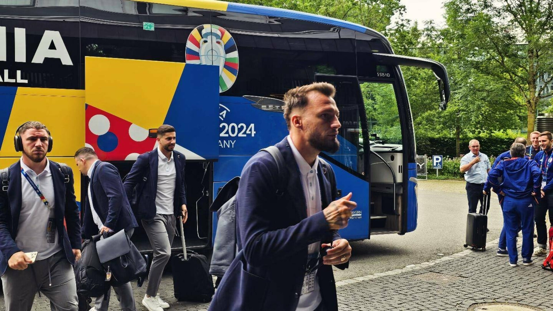 Meciul România - Olanda a bulversat AI-ul. Cum au răspuns cei mai cunoscuți chatboți la întrebarea: „Cine câștigă meciul?”