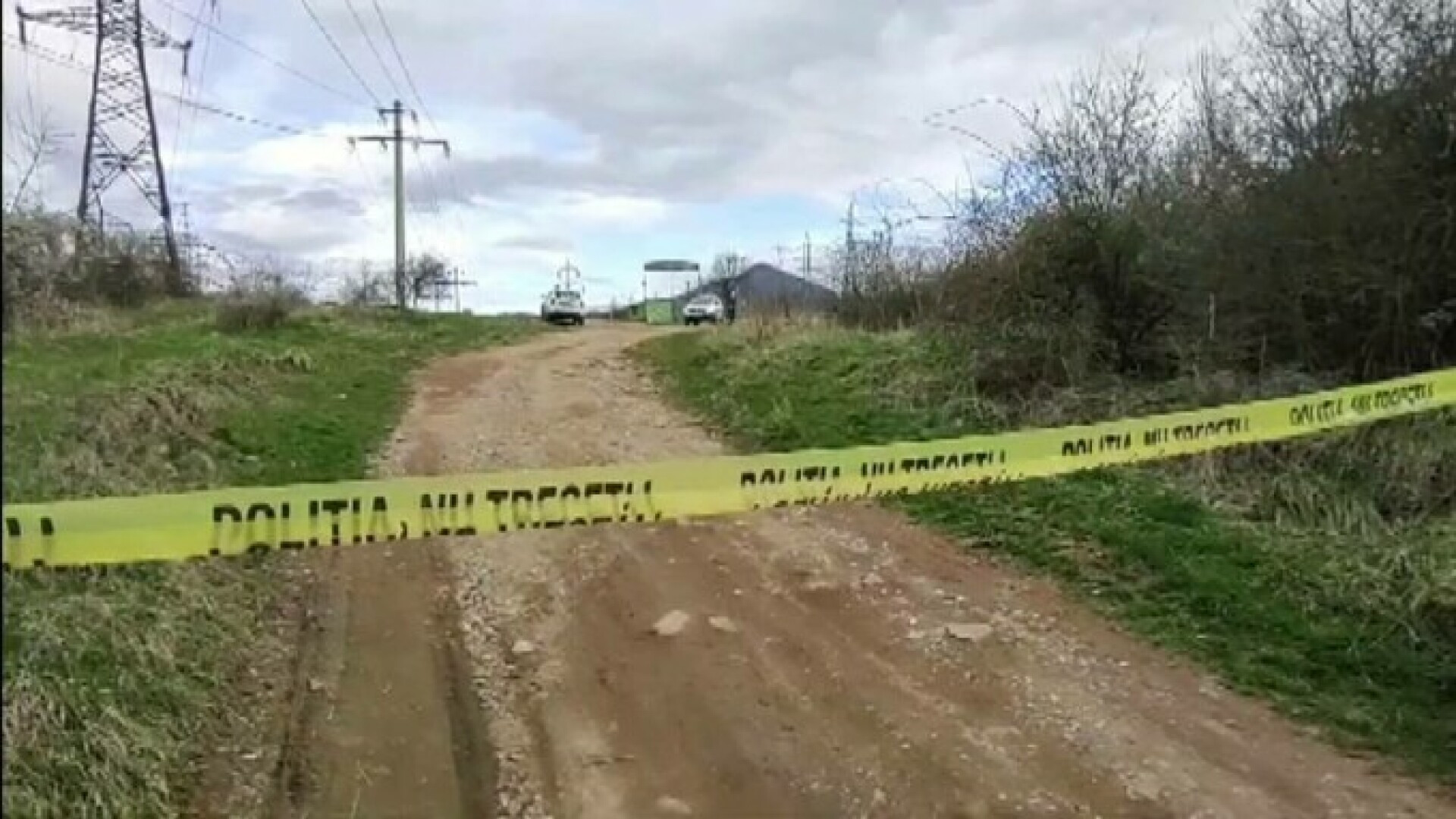 Bărbatul care a ucis o femeie şi i-a ascuns trupul pe un câmp din Petroşani a fost trimis în judecată