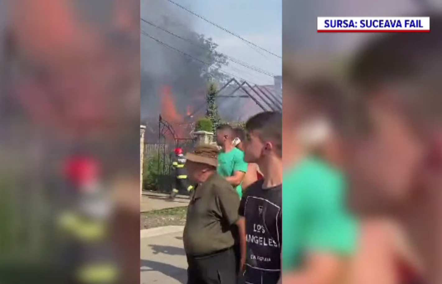 O gospodărie a fost mistuită de flăcări în Rădăuți. Focul s-a întețit din cauza vântului