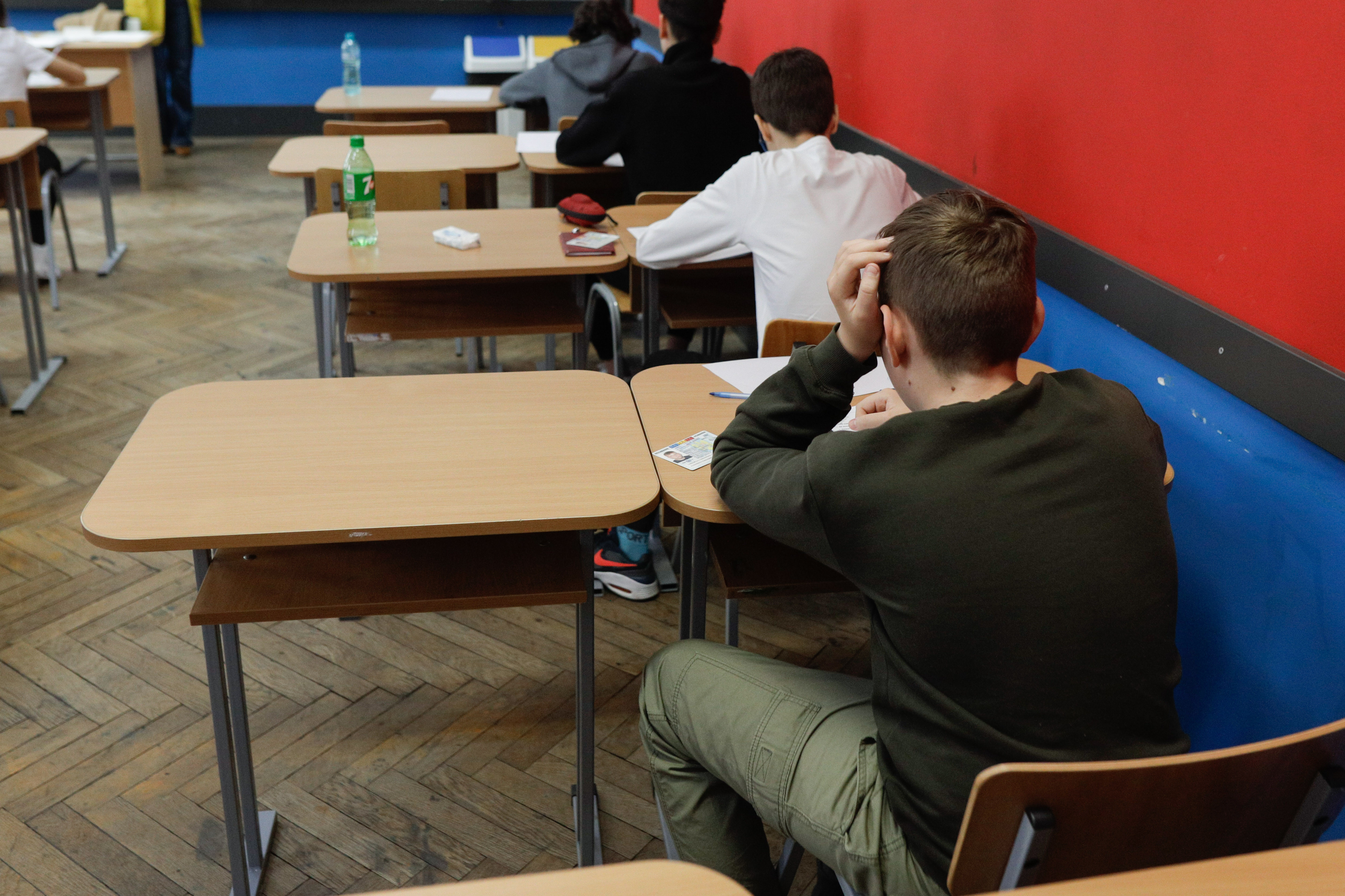 Descoperire neașteptată la Evaluarea Națională, după ce un elev cu nota 3,5 a făcut contestație. Ce notă avea, de fapt