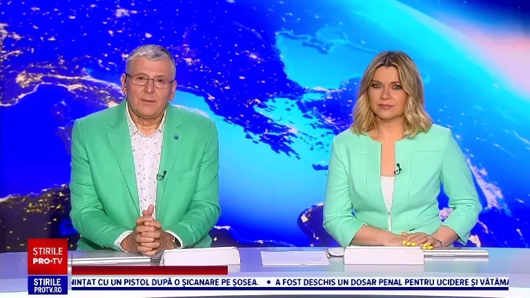 Momentul în care un militar coboară într-un șantier inundat pentru a salva un câine | VIDEO