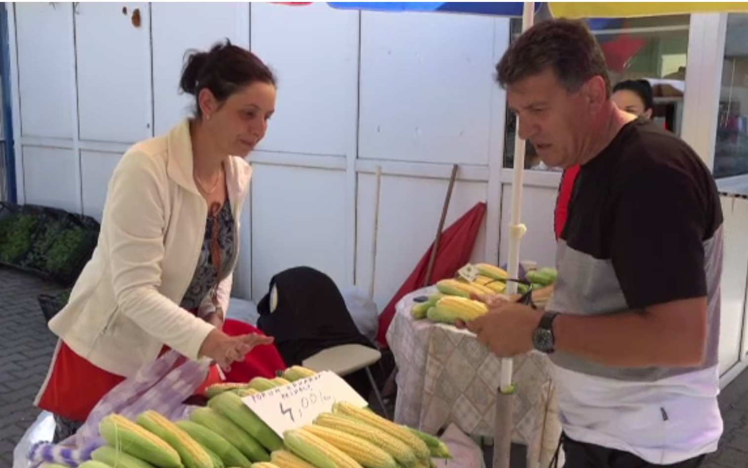 Ofertă de porumb în piețe, pentru fiert și copt. De ce se caută soiul de Mihalț