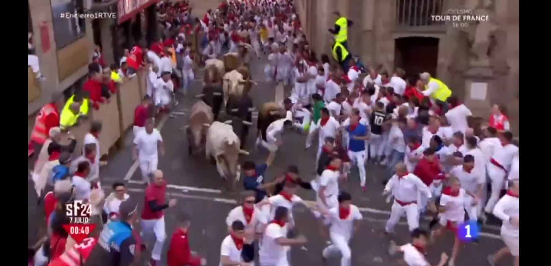 Şase răniţi la Pamplona, în prima zi a festivalului San Fermin, de eliberare a taurilor