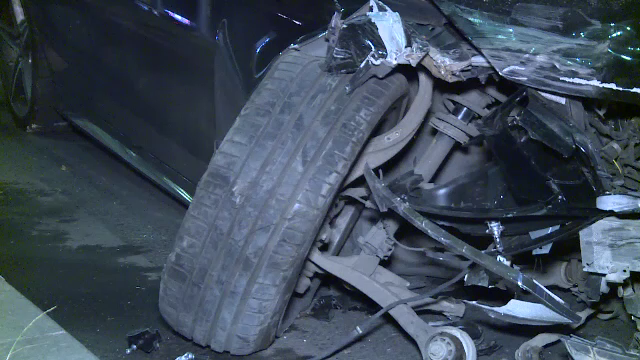 Accident cu 5 victime în București. Două mașini s-au izbit puternic, după ce unul dintre șoferi nu ar fi acordat prioritate