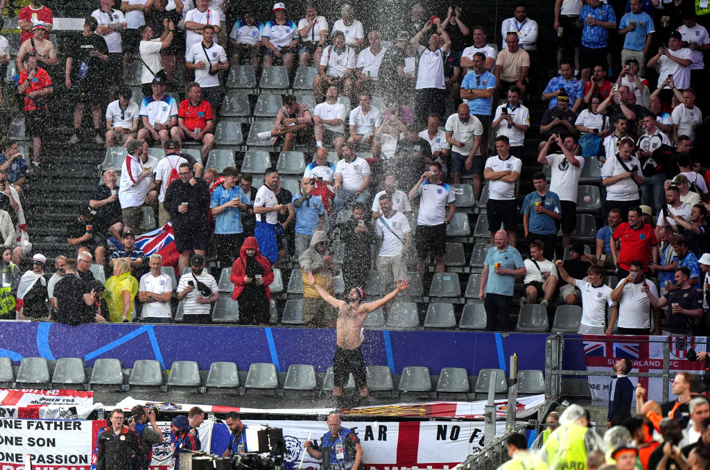 Selecţionerul Olandei, după înfrângerea în faţa Angliei: Suntem dezamăgiţi de rezultatul final. Este dificil de acceptat