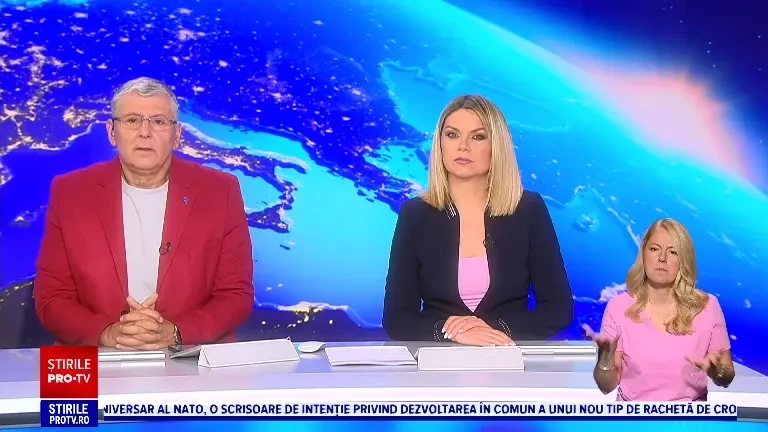 Accident teribil în Dolj. Un camion scăpat de sub control s-a izbit de două mașini. Camerele au surprins momentul