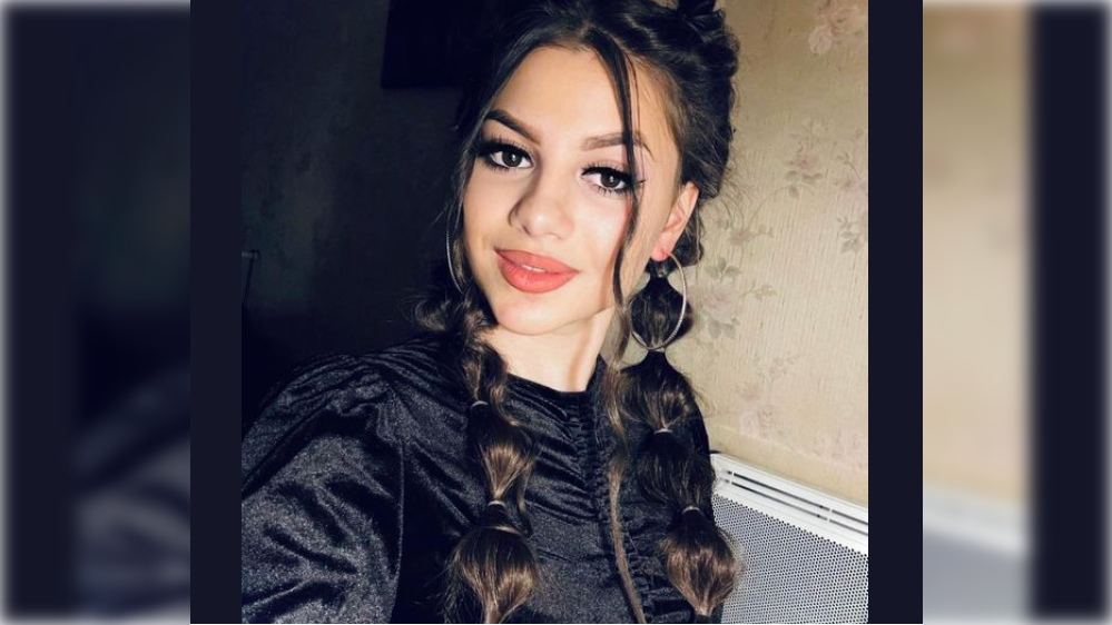 O fată de 16 ani din Sălaj este căutată de poliţie. Mama ei spune că a fost luată cu forţa de un tânăr de 19 ani