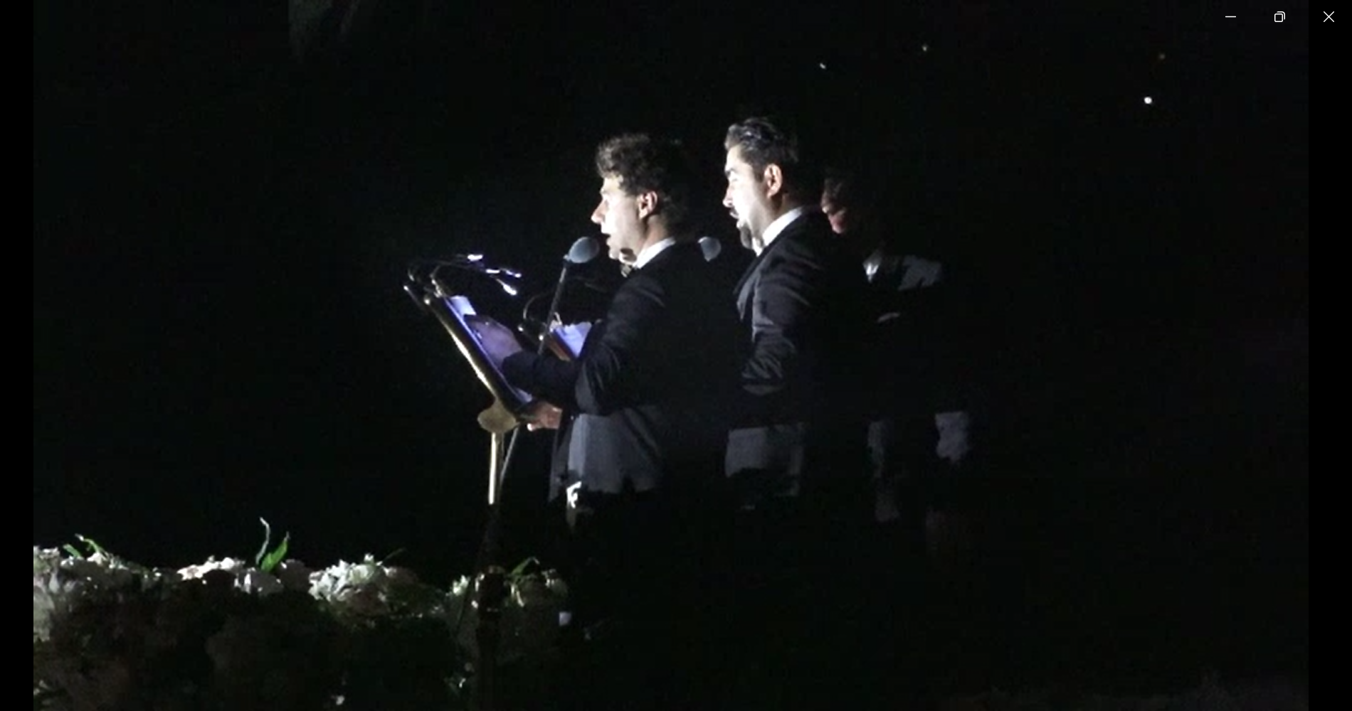 Emoții și muzică în grădina Palatului Culturii din Iași. Mii de oameni, încântați de spectacol, ciuda căldurii