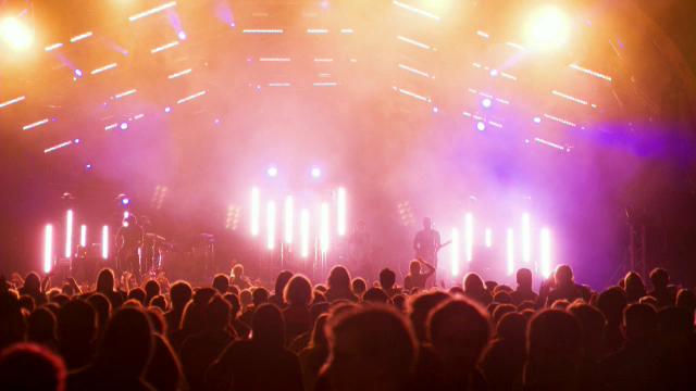 Ce a transmis Wiz Khalifa după ce a fost ridicat pentru că a fumat canabis pe scenă la ”Beach, Please!”