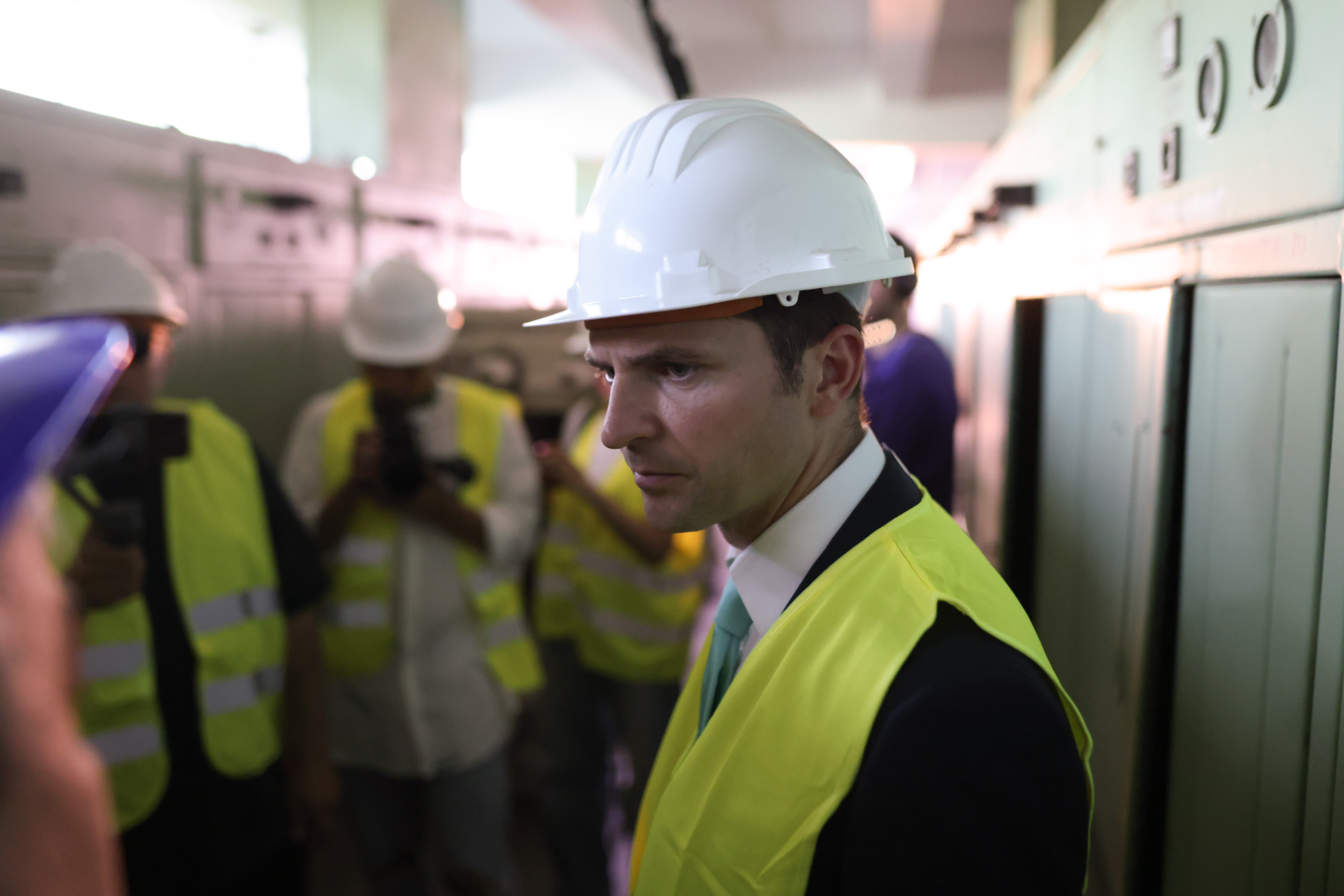 Ministrul Energiei amenință companiile de stat că le lasă fără bugete dacă nu taie numărul de șefi și cheltuielile