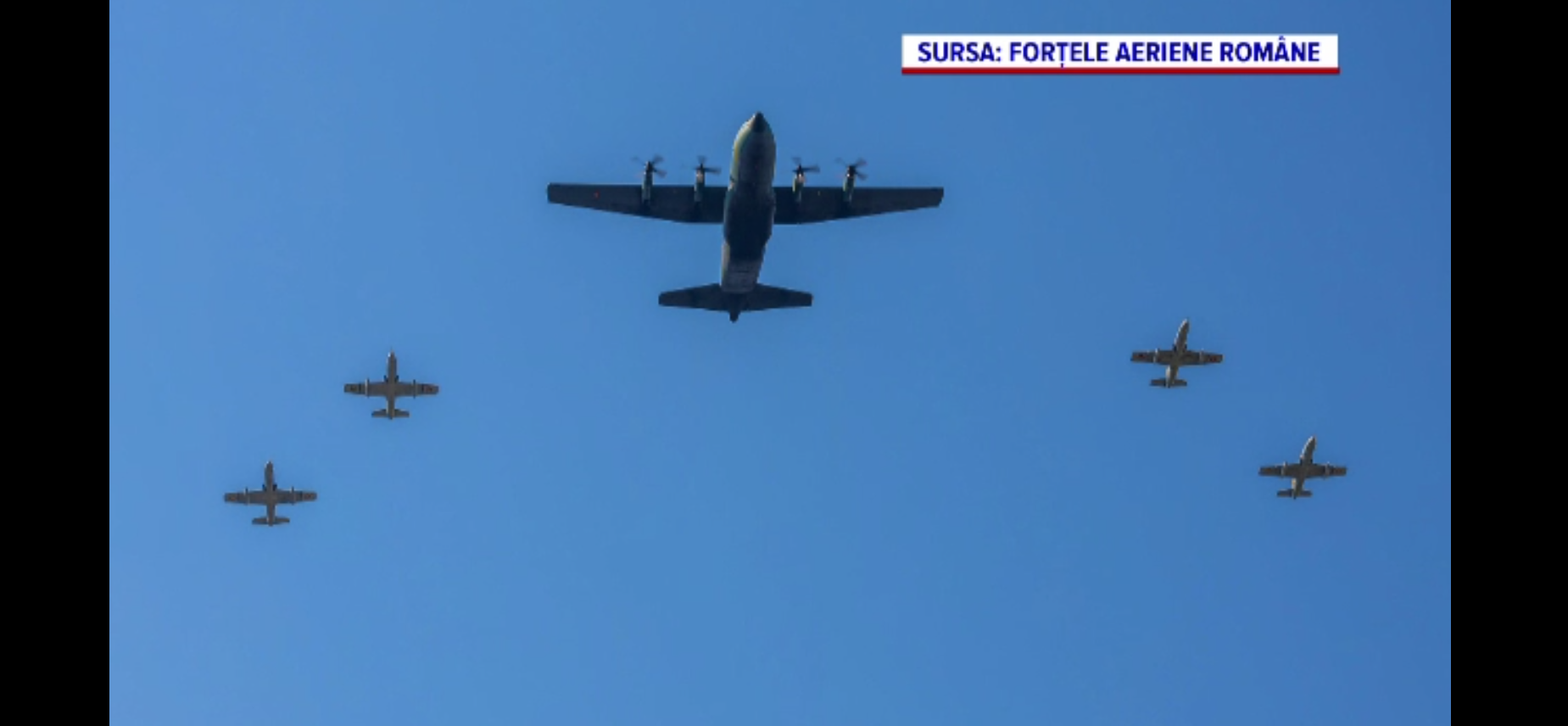 Ziua Aviației. Aeronave F-16 ale forţelor române şi F-18 din Finlanda au survolat Capitala