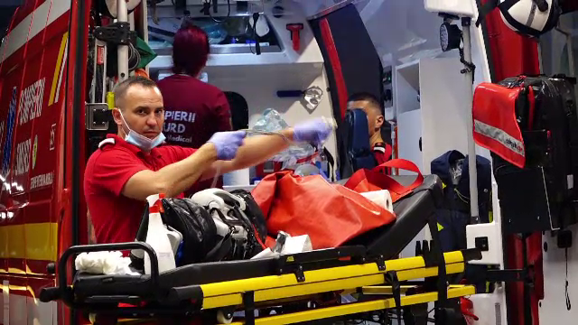 O gravidă de 22 de ani a murit după ce s-a spălat pe cap cu o substanță de uz veterinar, pentru deparazitarea animalelor