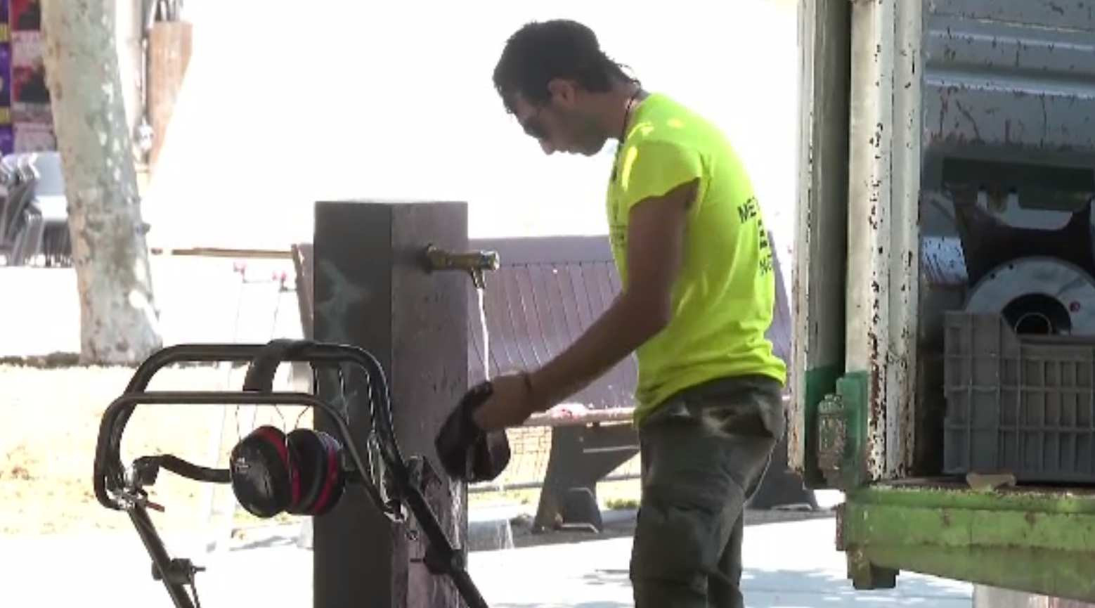 Valul de căldură saharian a „topit” capitalele europene. „E cald ca în iad”