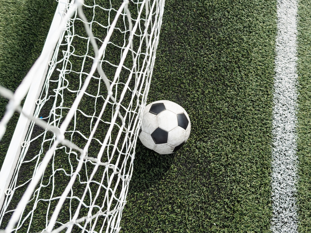 Fost internațional și participant la Cupa Mondială este în stare gravă după ce a căzut de pe balconul reşedinţei sale