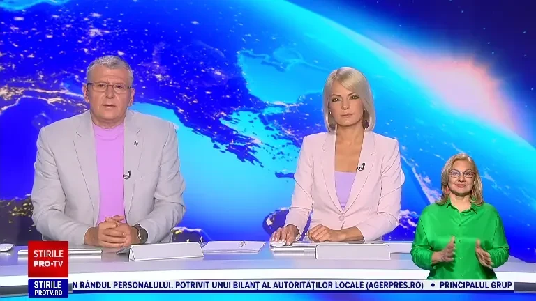 ”Litoralul Olteniei” a prins viață. Turiștii români și bulgari vin pentru o bălăceală în apa rece