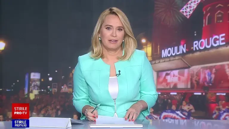 Spectacol, lumini și aplauze. Drumul spectaculos a doi acrobați români pe scena iconică de la Moulin Rouge