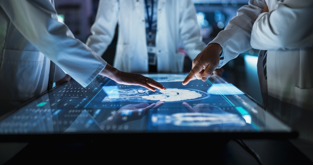 Studiu: Terapiile împotriva HIV ar putea preveni şi boala Alzheimer. Ce au descoperit cercetătorii