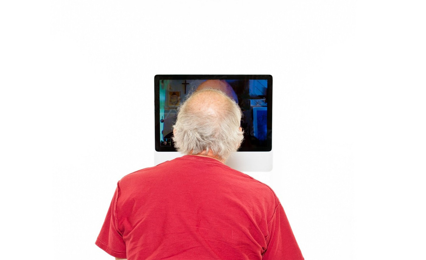 Terorist la 76 de ani. Pedeapsa cruntă primită de un pensionar care a trimis scrisori-capcană la ambasadele Ucrainei şi SUA