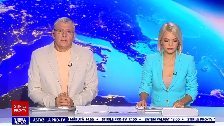 Un bărbat a călcat cu mașina o turmă de mistreți, pe un câmp din județul Mureș. VIDEO