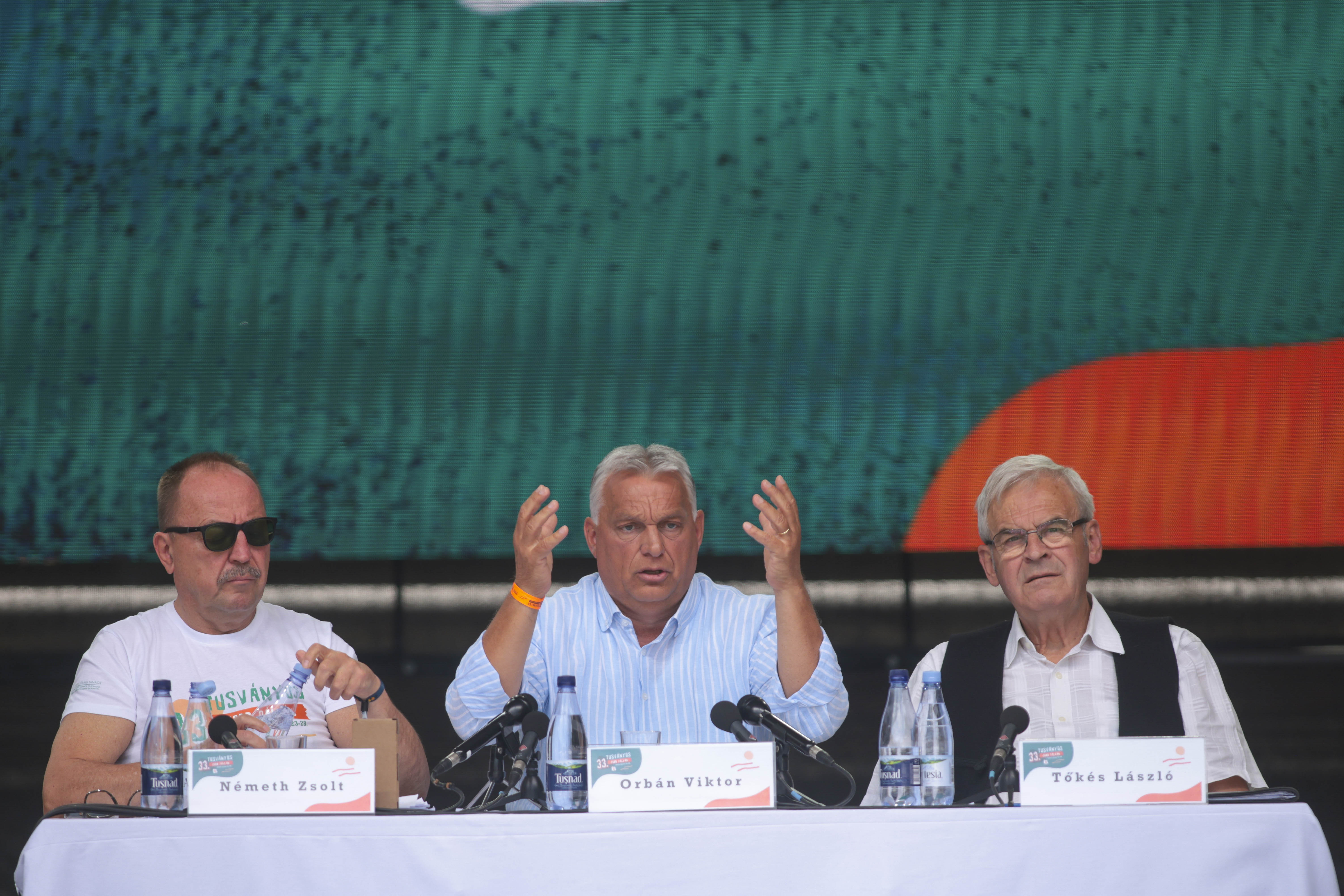 Viktor Orban anunță „dezintegrarea” Occidentului, la Băile Tușnad: „Sunt doi sori pe cer şi a apărut o contradicţie”